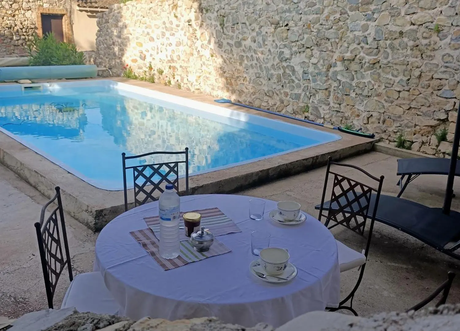 Homestay L'Etable Apartment La Coucourde